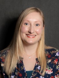 headshot of andrea rennie
